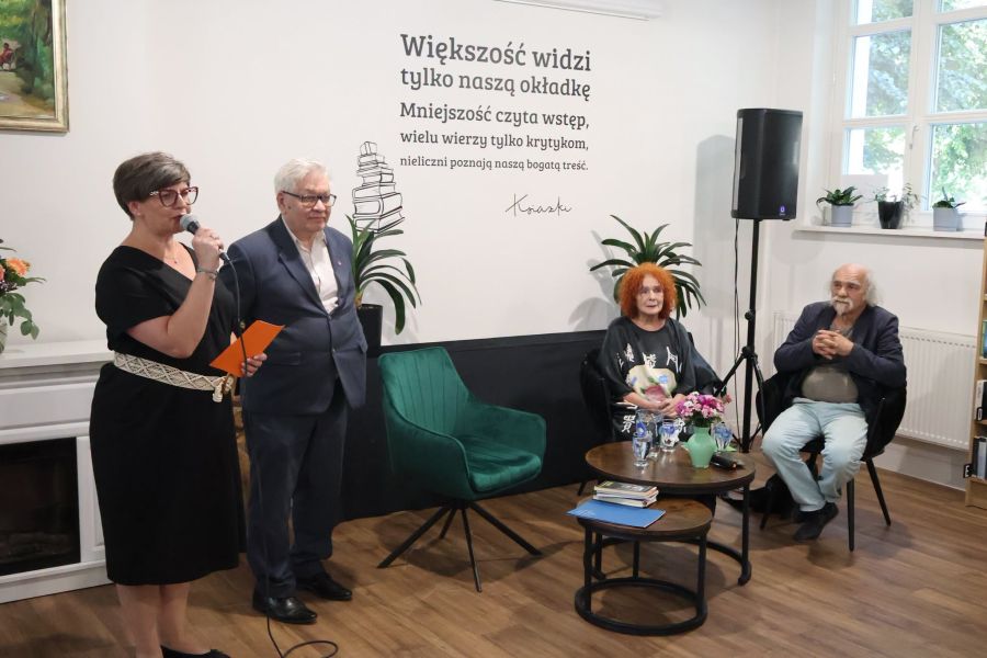 Filozofia i poezja - jako sens istnienia